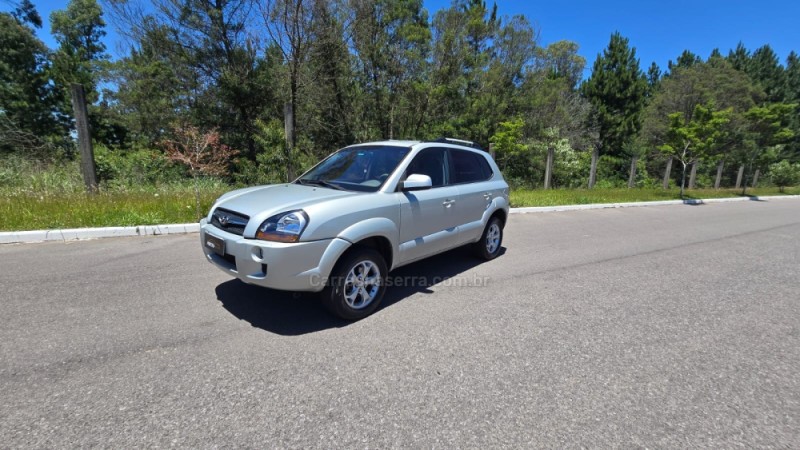 TUCSON 2.0 MPFI GL 16V 143CV 2WD GASOLINA 4P AUTOMÁTICO - 2011 - BENTO GONçALVES
