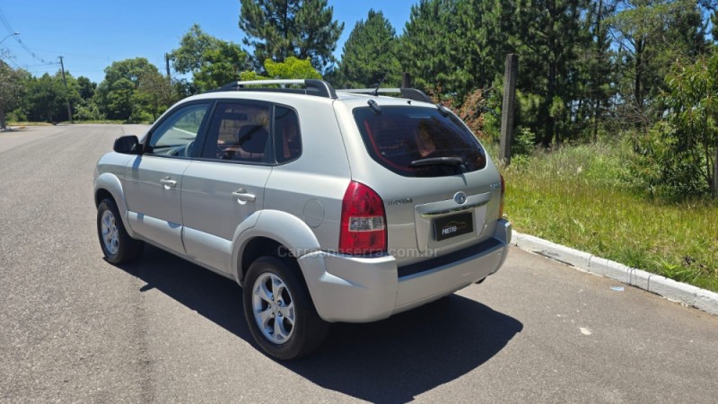 TUCSON 2.0 MPFI GL 16V 143CV 2WD GASOLINA 4P AUTOMÁTICO - 2011 - BENTO GONçALVES