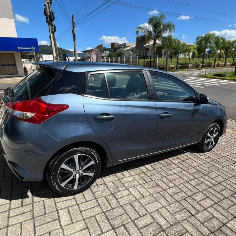 YARIS 1.5 XS 16V FLEX 4P AUTOMÁTICO - 2020 - FELIZ