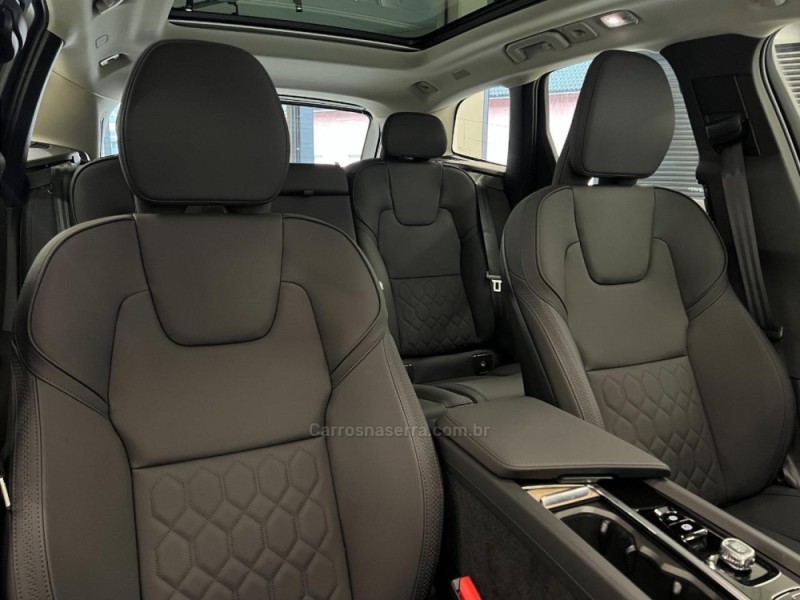 XC60 2.0 T8 RECHARGE PLUS AWD HIBRIDO 4P AUTOMÁTICO - 2026 - FLORES DA CUNHA