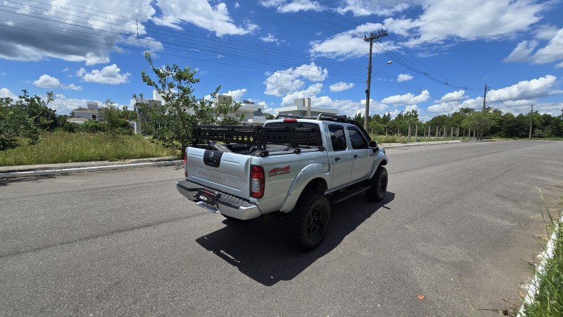 FRONTIER 2.8 SE 4X4 CD TURBO DIESEL 4P MANUAL - 2004 - BENTO GONçALVES