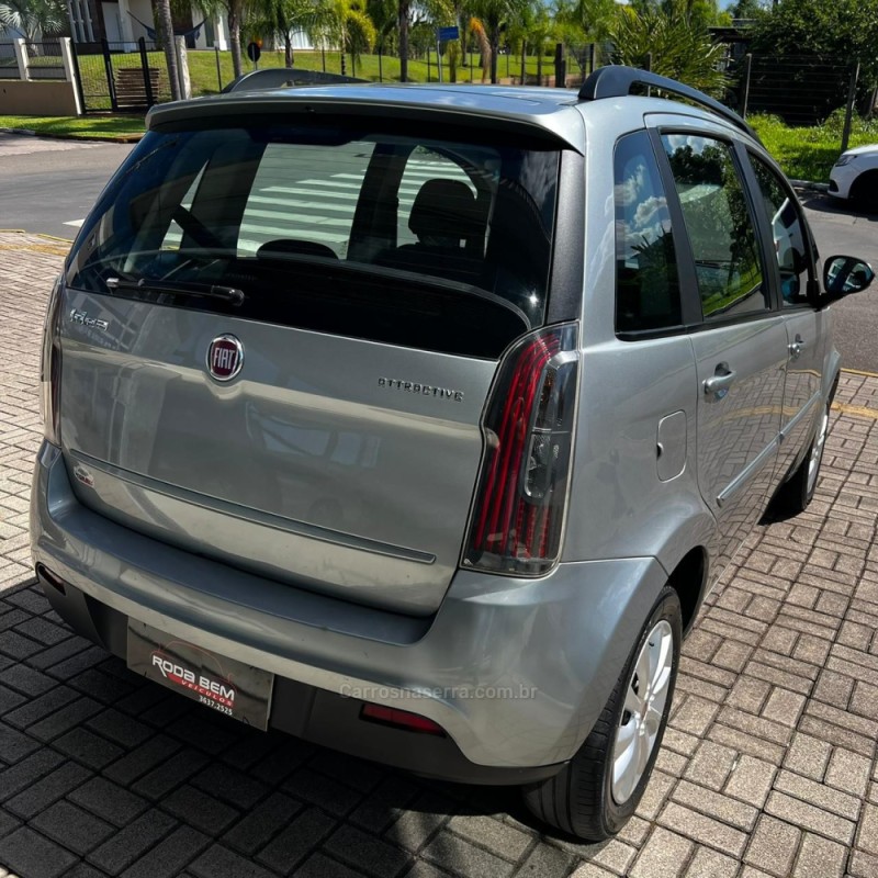 IDEA 1.4 MPI ATTRACTIVE 8V FLEX 4P MANUAL - 2015 - FELIZ