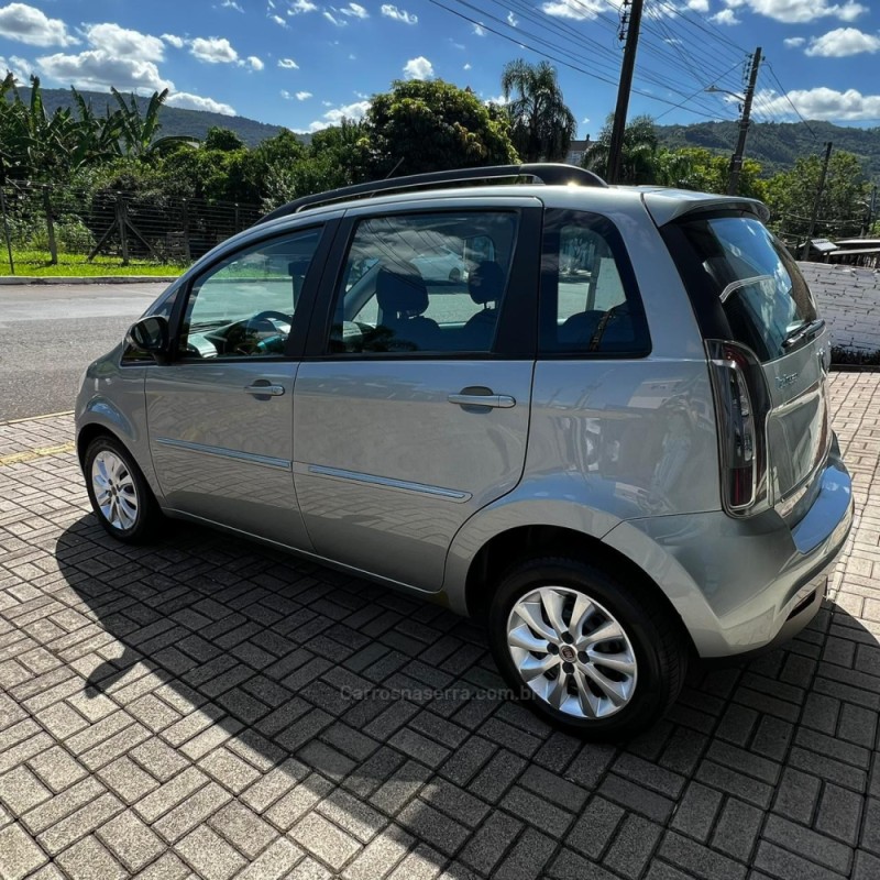 IDEA 1.4 MPI ATTRACTIVE 8V FLEX 4P MANUAL - 2015 - FELIZ