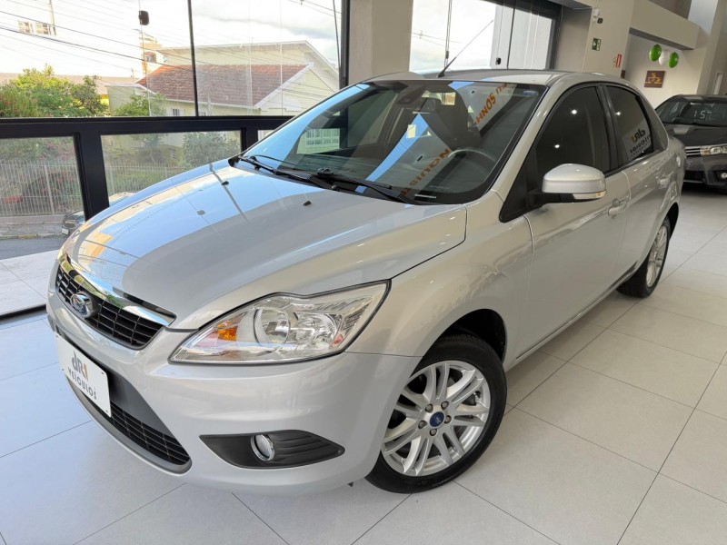 focus 2.0 glx sedan 16v flex 4p manual 2012 caxias do sul