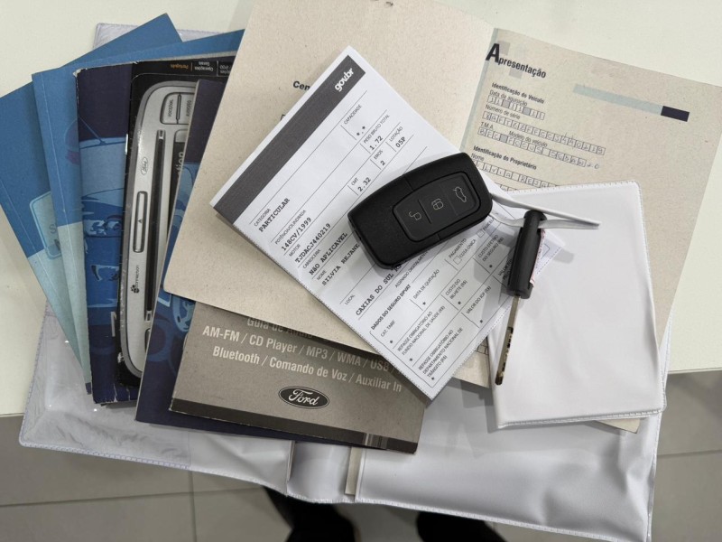 FOCUS 2.0 GLX SEDAN 16V FLEX 4P MANUAL - 2012 - CAXIAS DO SUL