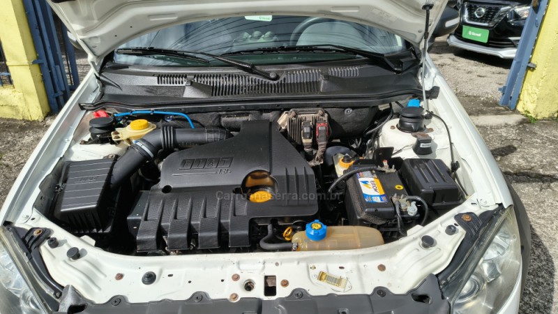 PALIO 1.8 MPI ADVENTURE LOCKER WEEKEND 8V FLEX 4P MANUAL - 2009 - CAXIAS DO SUL