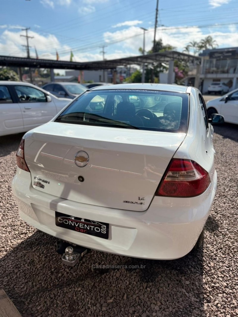 PRISMA 1.4 MPFI MAXX 8V FLEX 4P MANUAL - 2009 - LAJEADO