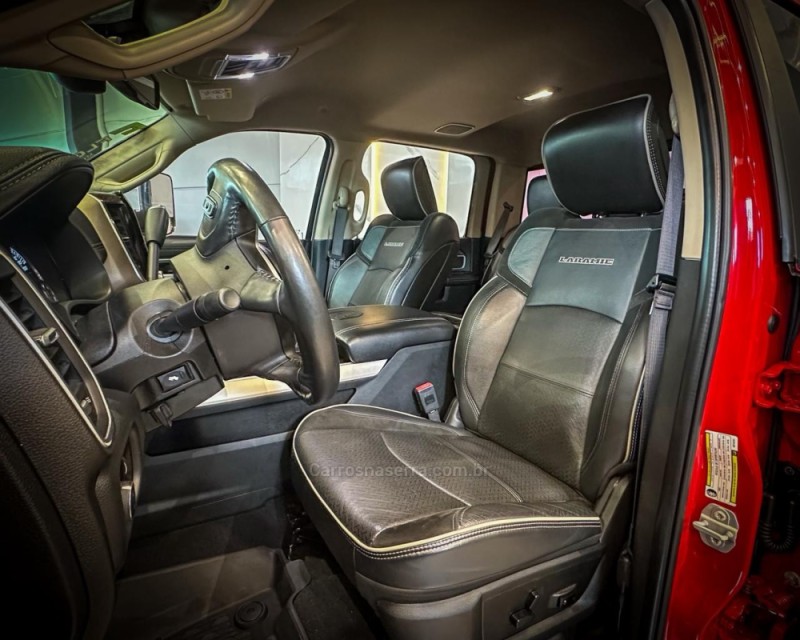 2500 LARAMIE 6.7 CD 4X4 TDI DIESEL 4P AUTOMÁTICA - 2019 - GARIBALDI