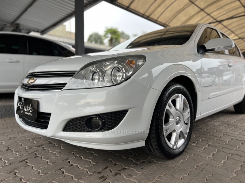 VECTRA 2.0 MPFI EXPRESSION 8V FLEX 4P MANUAL - 2010 - BOM PRINCíPIO