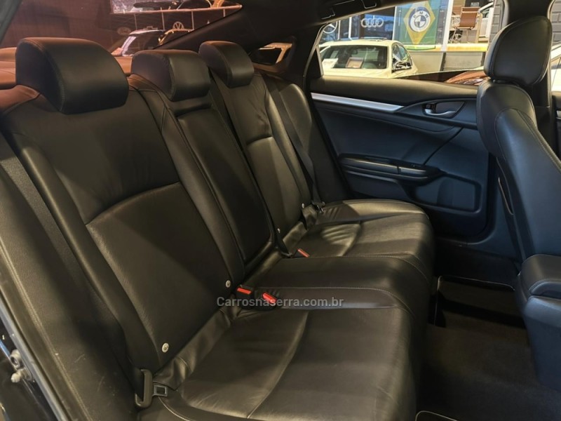 CIVIC 1.5 16V TOURING TURBO GASOLINA 4P AUTOMÁTICO - 2018 - CAXIAS DO SUL