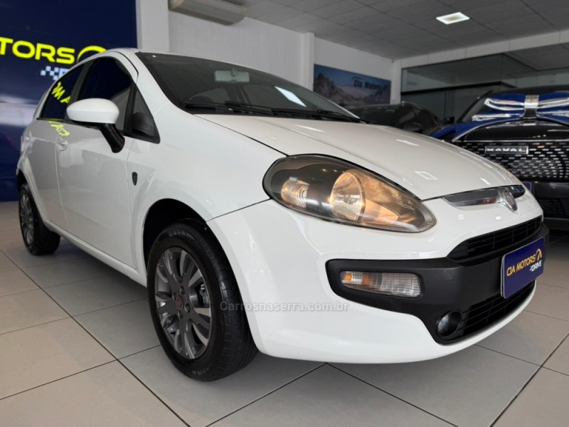 PUNTO 1.4 ATTRACTIVE ITALIA 8V FLEX 4P MANUAL - 2014 - SãO LEOPOLDO