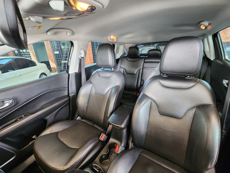 COMPASS 2.0 16V FLEX LONGITUDE AUTOMÁTICO - 2018 - CAXIAS DO SUL