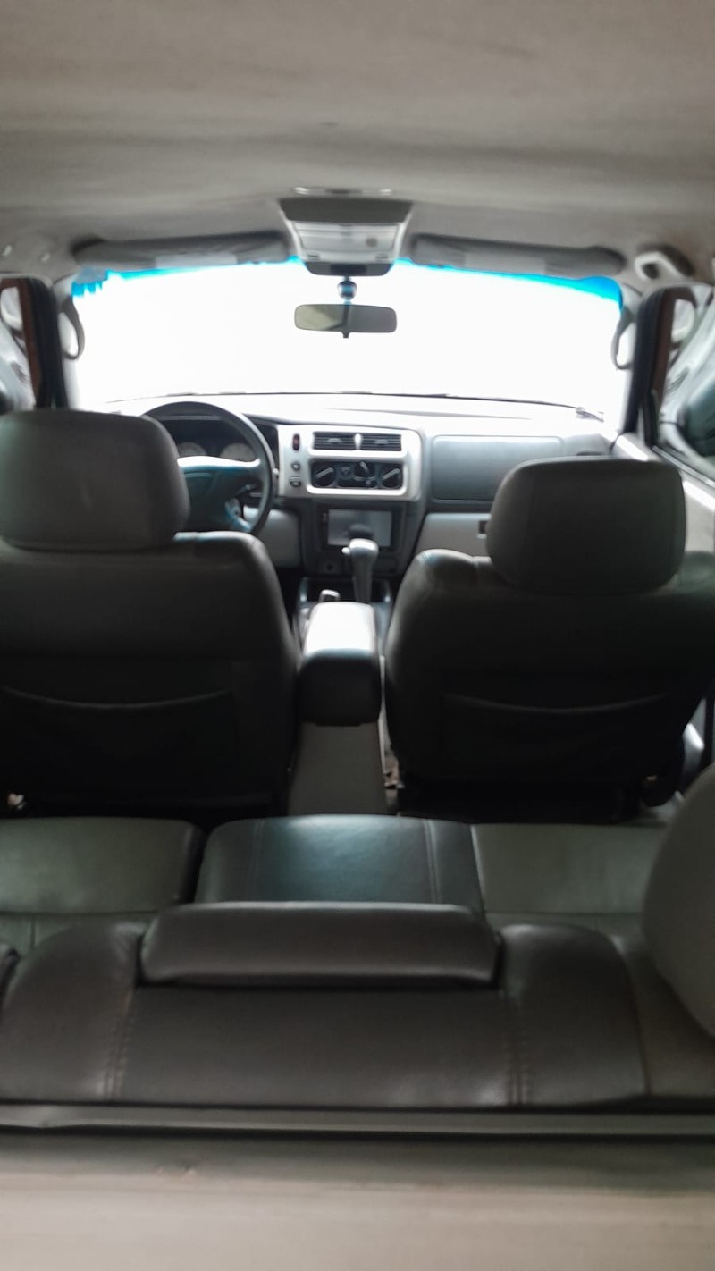 PAJERO 3.0 GLS-B 4X4 V6 181CV GASOLINA 4P AUTOMÁTICO - 2005 - ESTRELA