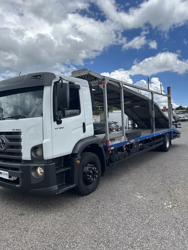 13 180 e constellation 2011 caxias do sul