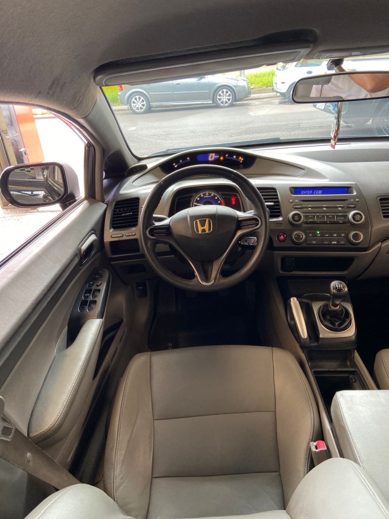 CIVIC 1.8 LXS 16V FLEX 4P MANUAL - 2008 - ESTâNCIA VELHA