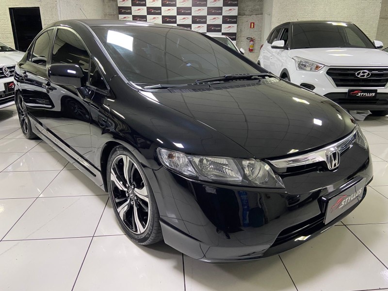 CIVIC 1.8 LXS 16V FLEX 4P MANUAL - 2008 - ESTâNCIA VELHA