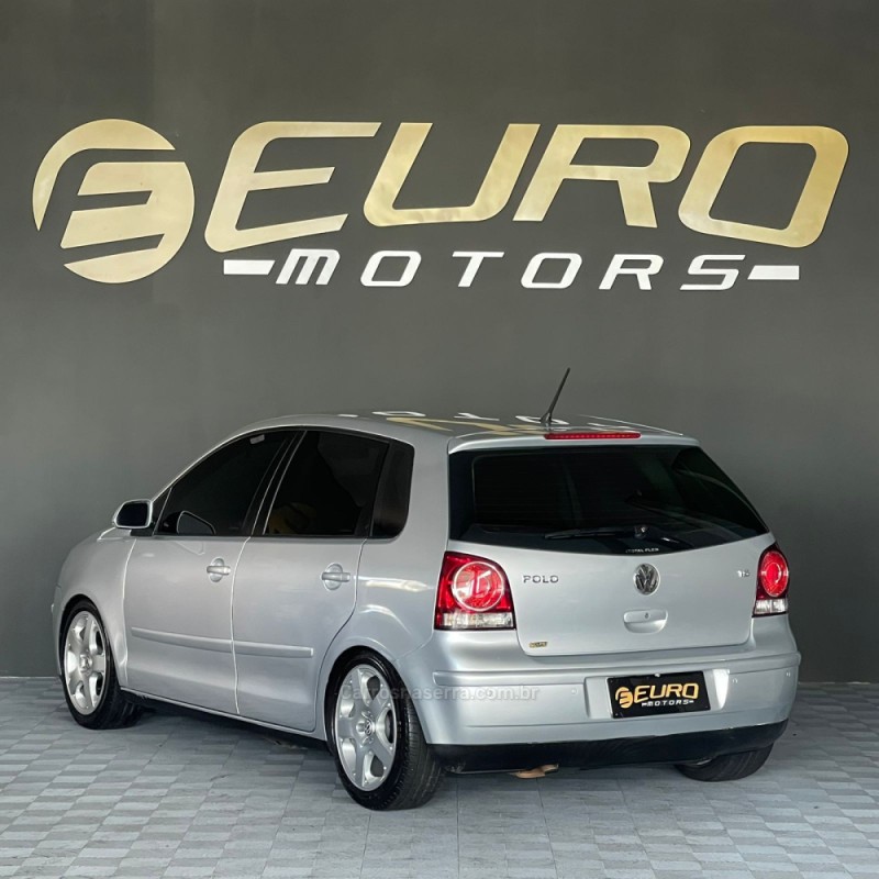 POLO 1.6 MI SÉRIE OURO 8V FLEX 4P MANUAL - 2010 - PORTãO