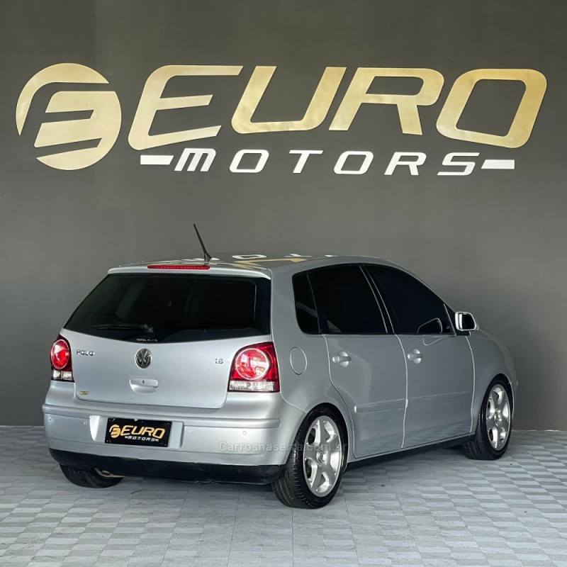 POLO 1.6 MI SÉRIE OURO 8V FLEX 4P MANUAL - 2010 - PORTãO