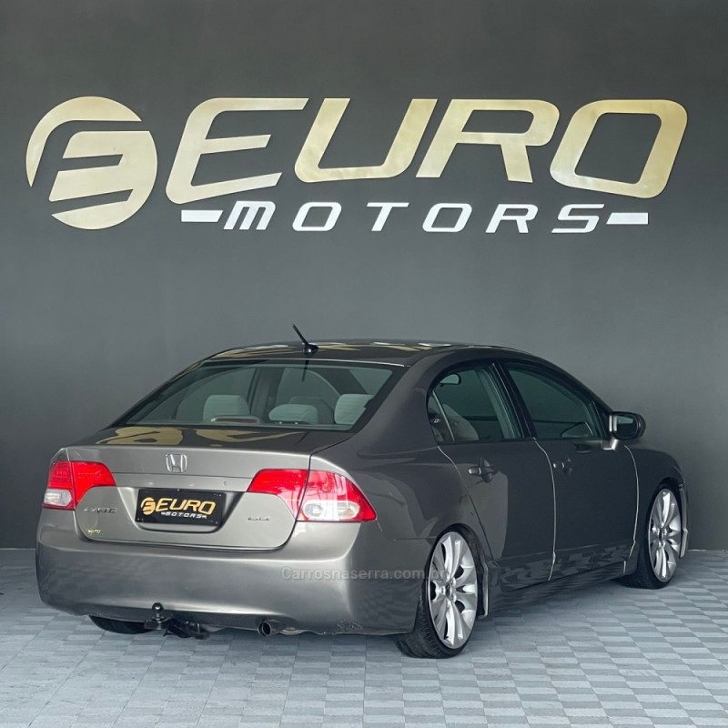CIVIC 1.8 LXS 16V FLEX 4P MANUAL - 2007 - PORTãO