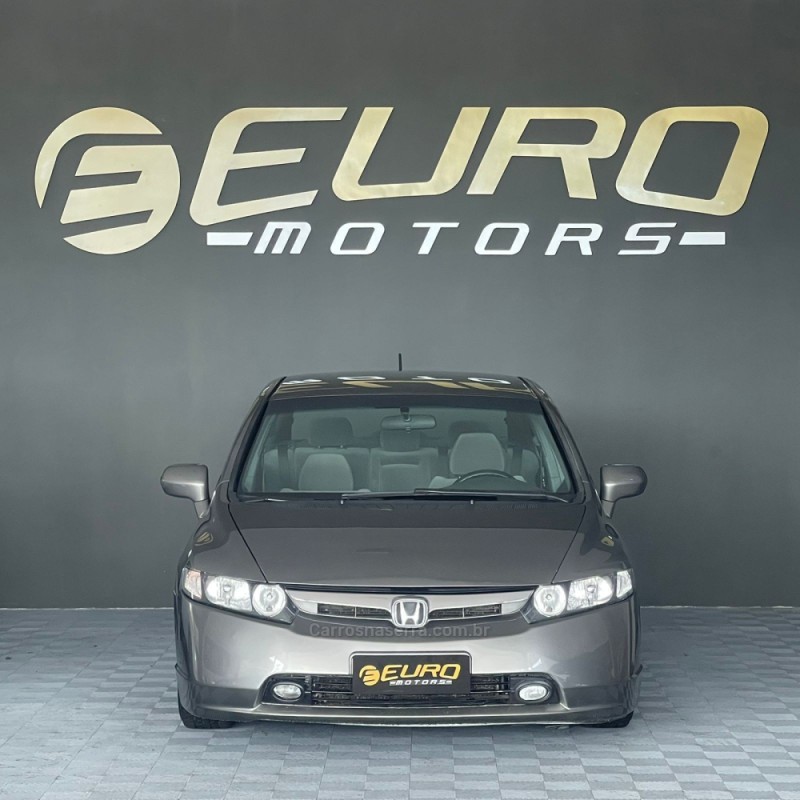 CIVIC 1.8 LXS 16V FLEX 4P MANUAL - 2007 - PORTãO