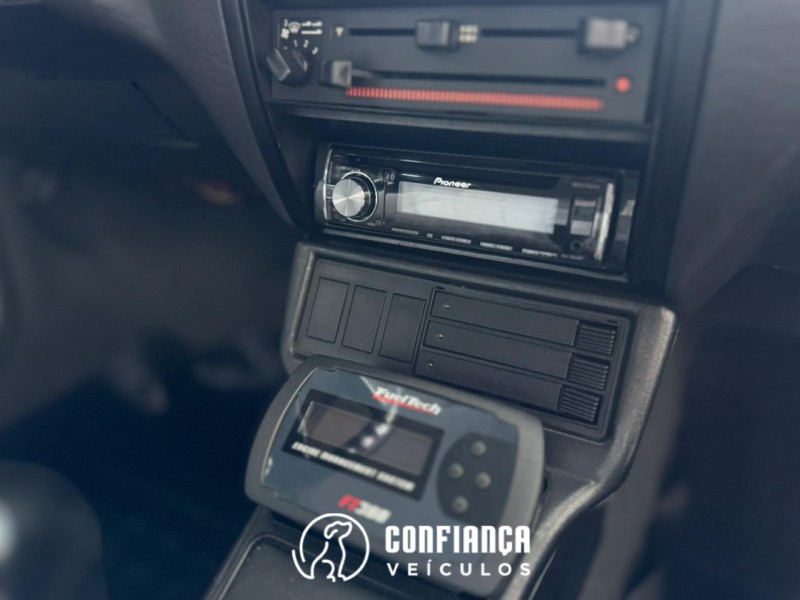 VOYAGE 1.8 GLS 8V GASOLINA 2P MANUAL - 1989 - BENTO GONçALVES