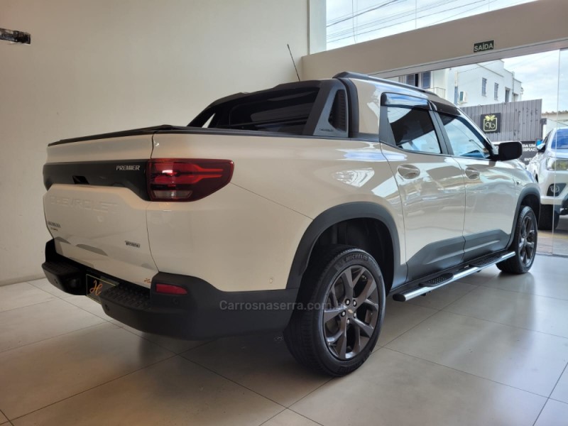 MONTANA  - 2025 - CANELA