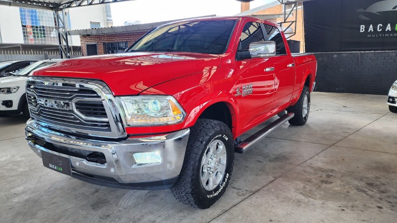 2500 LARAMIE 6.7 CD 4X4 TDI DIESEL 4P AUTOMÁTICA - 2017 - CAXIAS DO SUL