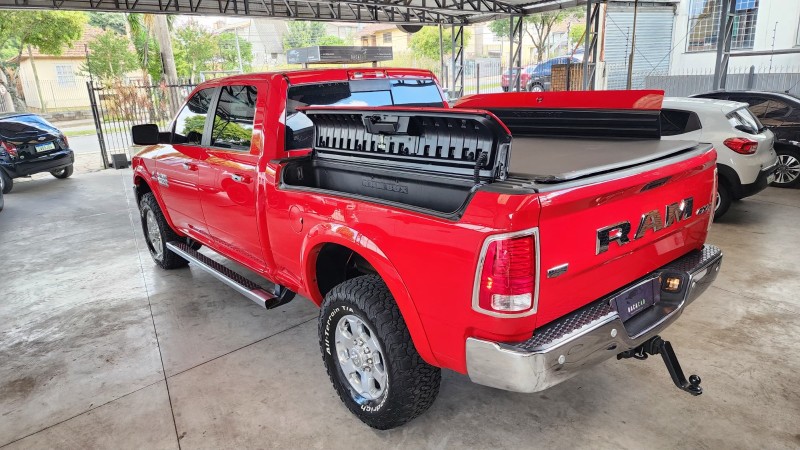 2500 LARAMIE 6.7 CD 4X4 TDI DIESEL 4P AUTOMÁTICA - 2017 - CAXIAS DO SUL
