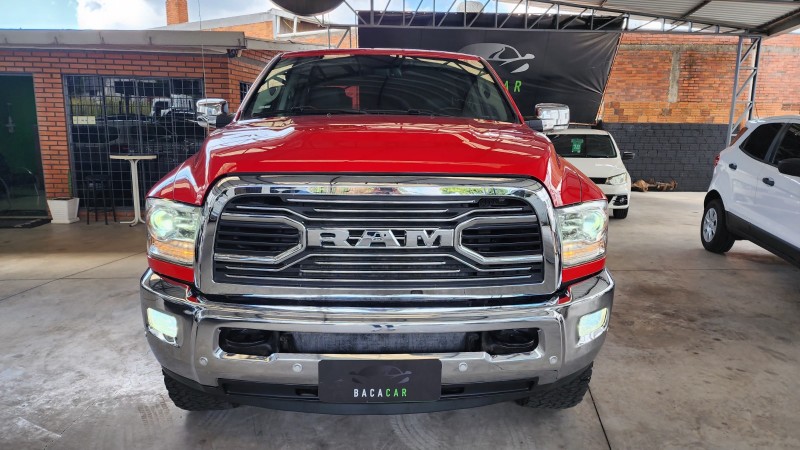 2500 LARAMIE 6.7 CD 4X4 TDI DIESEL 4P AUTOMÁTICA - 2017 - CAXIAS DO SUL
