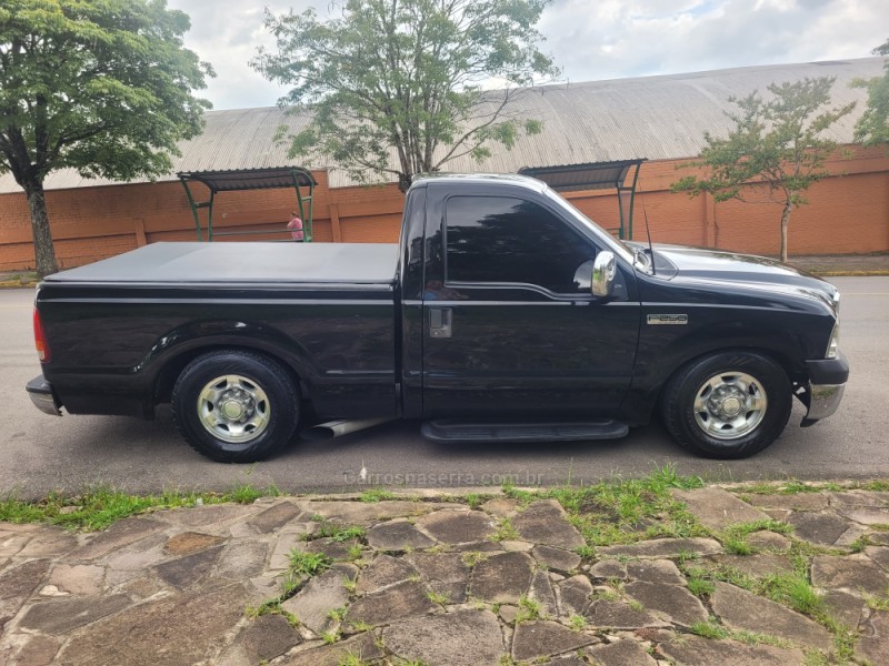 F-250 4.2 XLT 4X2 CS TURBO DIESEL 2P MANUAL - 2005 - FLORES DA CUNHA