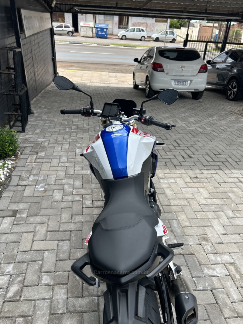 F 900 R SPORT  - 2024 - CARAZINHO