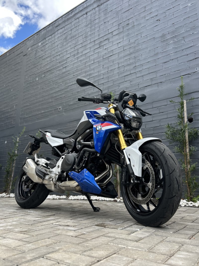 F 900 R SPORT  - 2024 - CARAZINHO