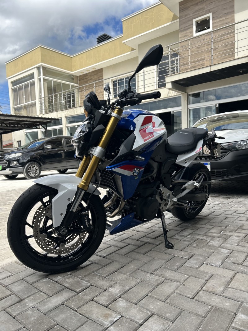 F 900 R SPORT  - 2024 - CARAZINHO