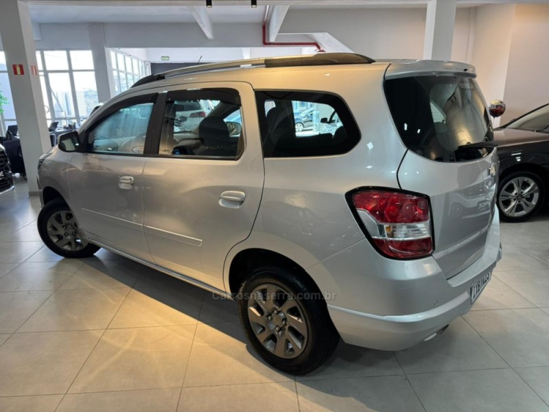 SPIN 1.8 LTZ 8V FLEX 4P AUTOMÁTICO - 2016 - CAXIAS DO SUL