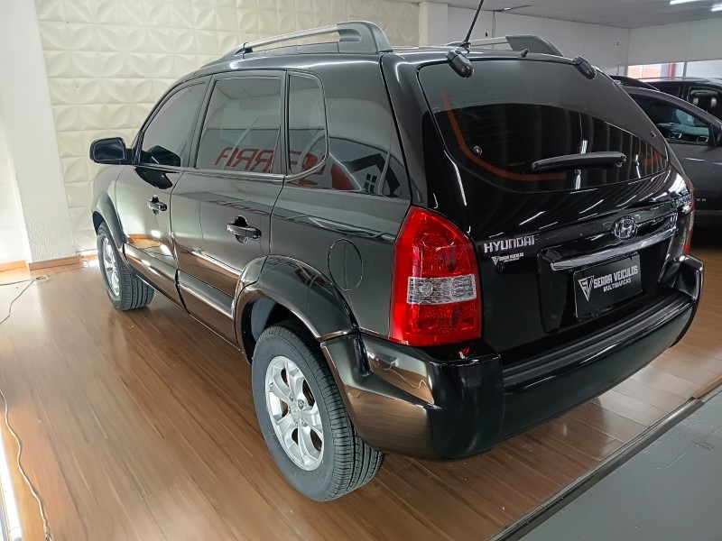 TUCSON 2.0 MPFI GLS BASE 16V 143CV 2WD FLEX 4P AUTOMÁTICO - 2014 - CAXIAS DO SUL