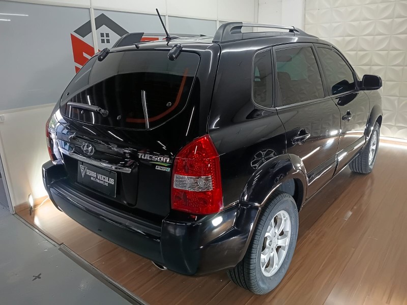 TUCSON 2.0 MPFI GLS BASE 16V 143CV 2WD FLEX 4P AUTOMÁTICO - 2014 - CAXIAS DO SUL