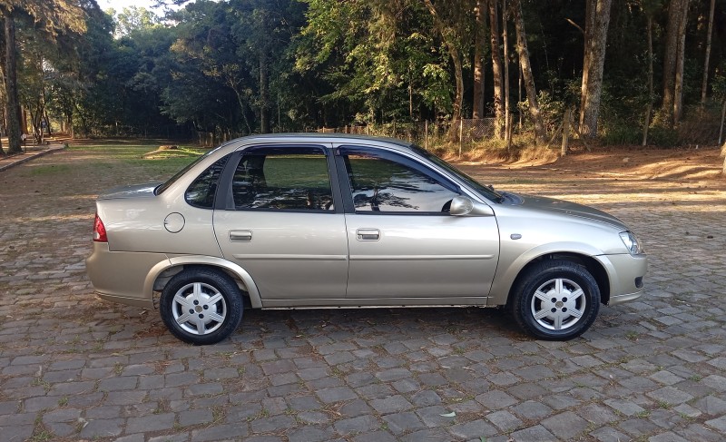 CLASSIC 1.0 MPFI LS 8V FLEX 4P MANUAL - 2012 - CAXIAS DO SUL