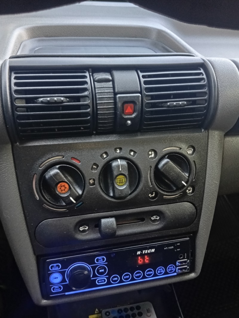 CLASSIC 1.0 MPFI LS 8V FLEX 4P MANUAL - 2012 - CAXIAS DO SUL