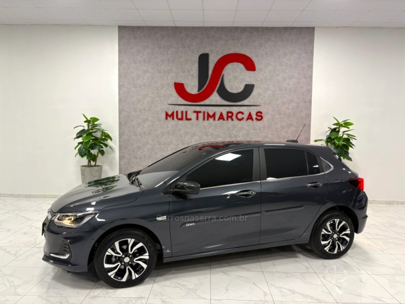 ONIX 1.0	PREMIER II PLUS 12V TURBO FLEX 4P AUTOMÁTICO - 2024 - CAMPINAS DO SUL