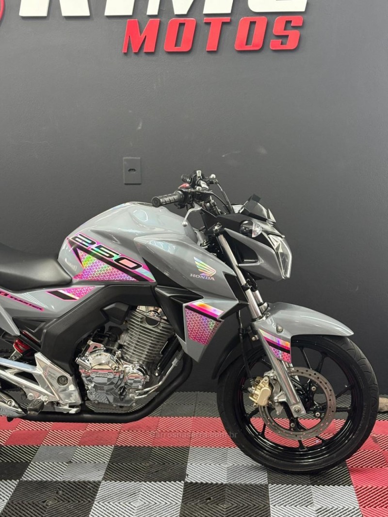 CB 250F TWISTER  - 2017 - NOVO HAMBURGO