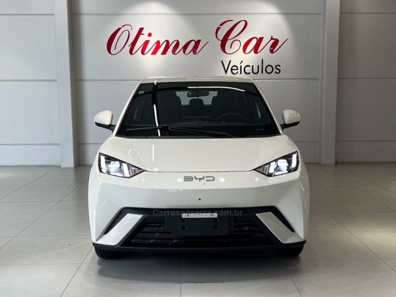 DOLPHIN MINI ELÉTRICO 4P AUTOMÁTICO - 2027 - FLORES DA CUNHA