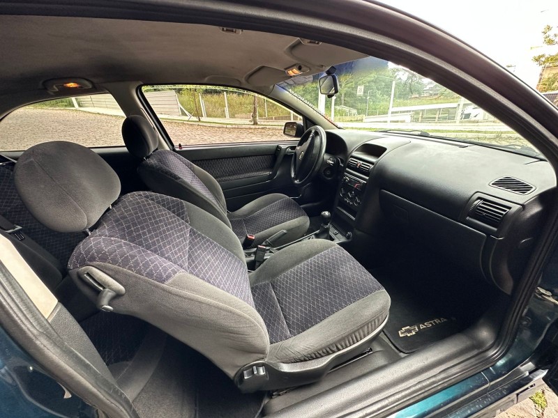 ASTRA 1.8 MPFI GLS 8V GASOLINA 2P MANUAL - 2000 - CAXIAS DO SUL