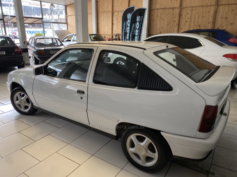 KADETT 2.0 MPFI GLS 8V GASOLINA 2P MANUAL - 1998 - CAXIAS DO SUL