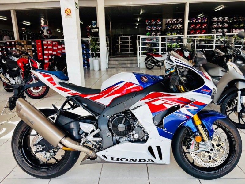 cbr 1000rr r fireblade sp 2024 novo hamburgo