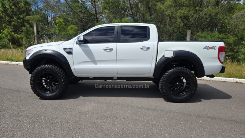RANGER 3.2 XLT 4X4 CD 20V DIESEL 4P AUTOMÁTICO - 2014 - BENTO GONçALVES