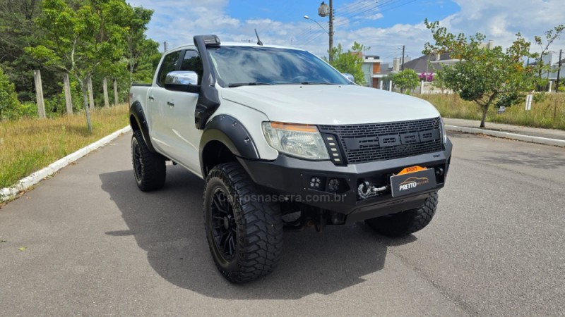 RANGER 3.2 XLT 4X4 CD 20V DIESEL 4P AUTOMÁTICO - 2014 - BENTO GONçALVES