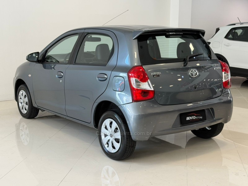 ETIOS 1.5 XS 16V FLEX 4P MANUAL - 2015 - BENTO GONçALVES