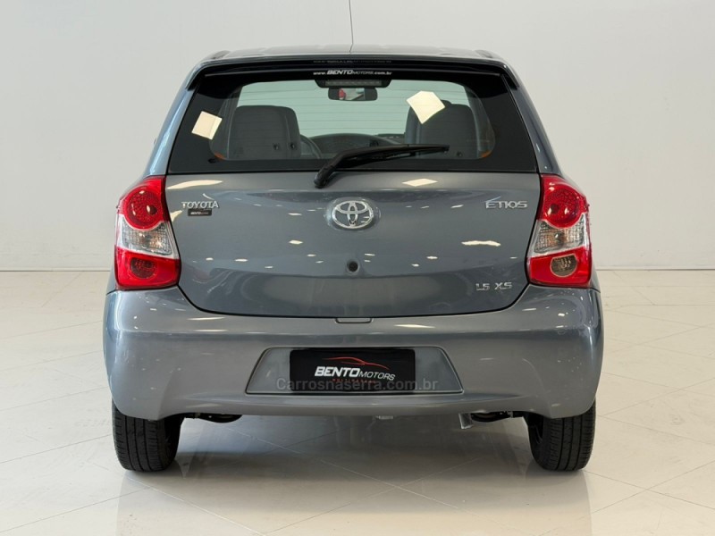 ETIOS 1.5 XS 16V FLEX 4P MANUAL - 2015 - BENTO GONçALVES