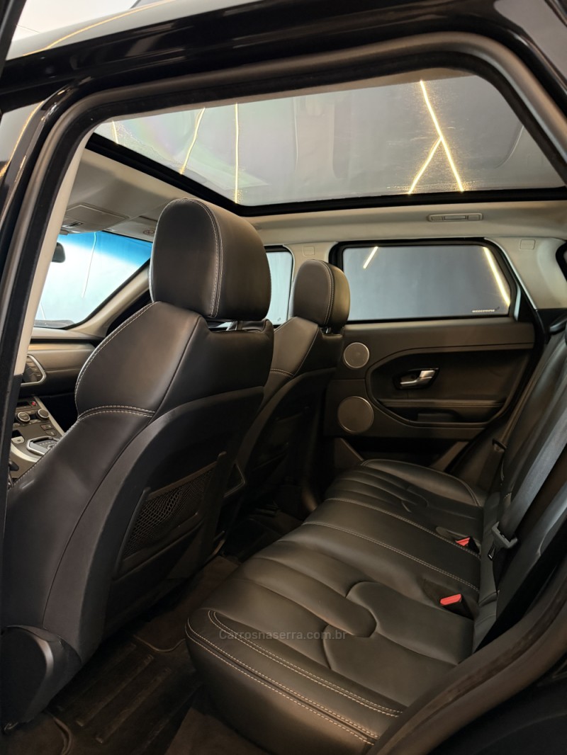 RANGE ROVER EVOQUE 2.0 PRESTIGE 4WD 16V GASOLINA 4P AUTOMÁTICO - 2015 - CAXIAS DO SUL