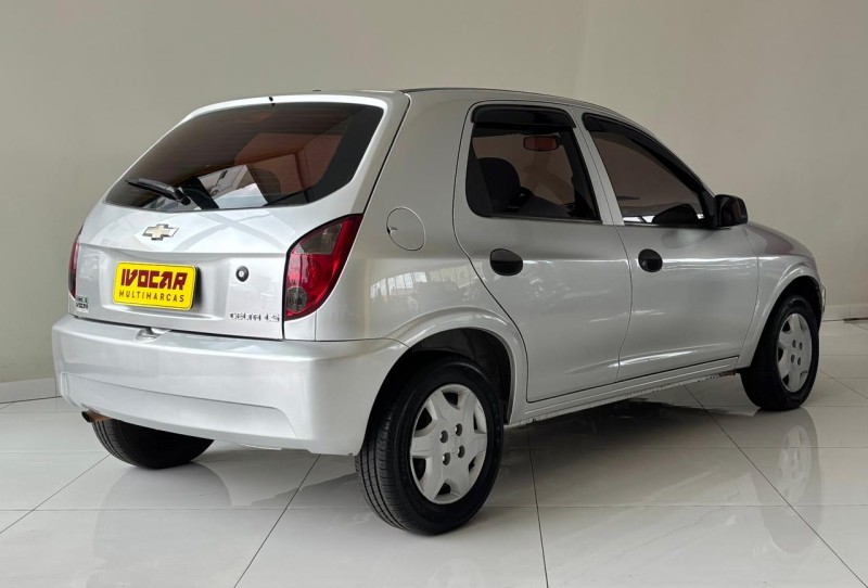 CELTA 1.0 MPFI LS 8V FLEX 4P MANUAL - 2013 - VACARIA